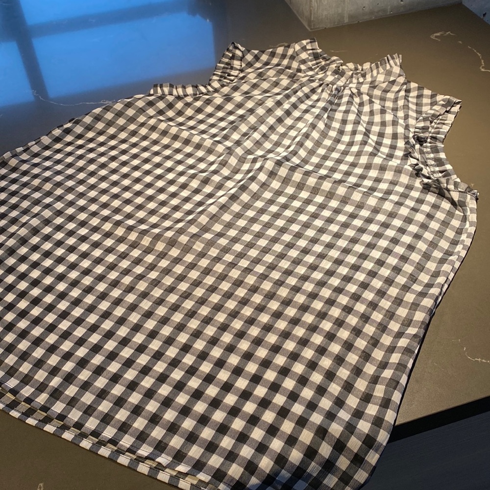 Sleeveless Ruffled Gingham Shirt